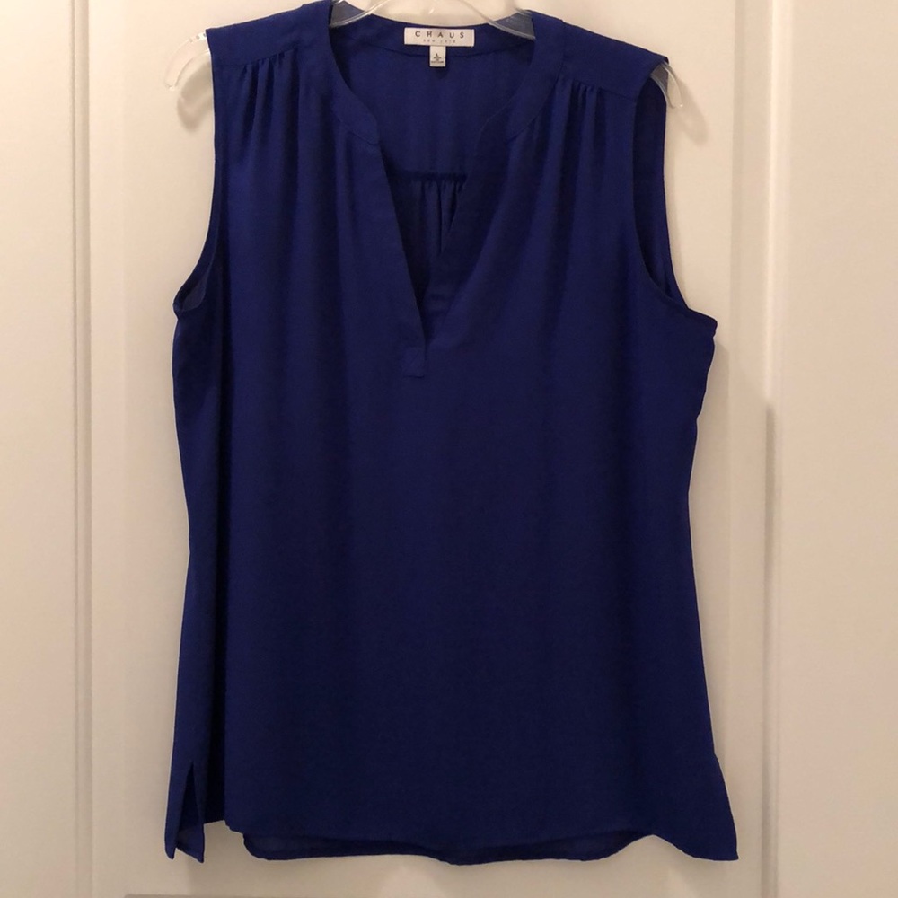 Pretty Sleeveless Shell.